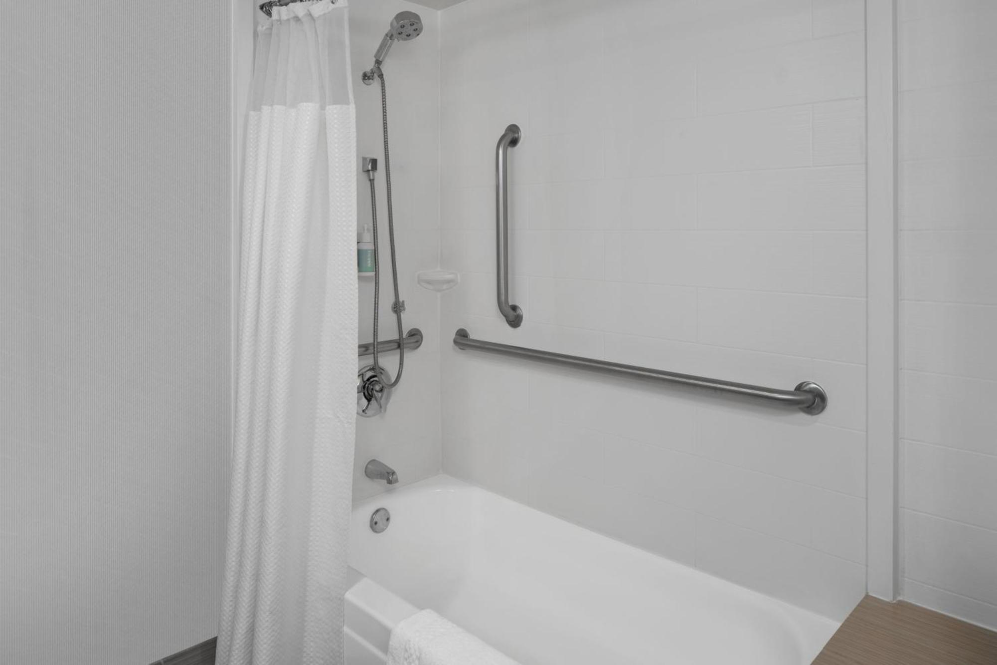 Courtyard By Marriott Cypress Anaheim / Orange County Hotel Buitenkant foto